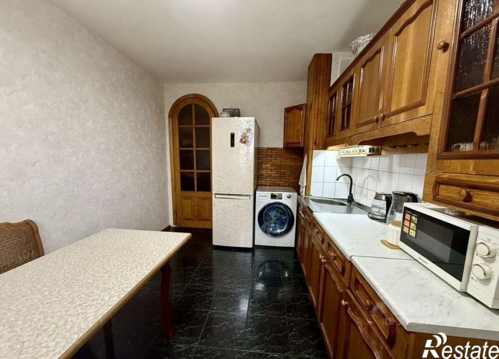 3-комн квартира ул Школьная, 19/1,  д. 19/1