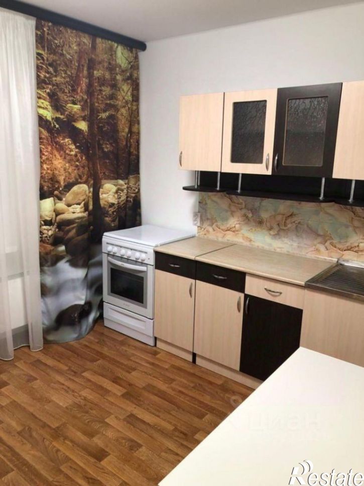 1-комн квартира ул Героев-Разведчиков, 32,  д. 32
