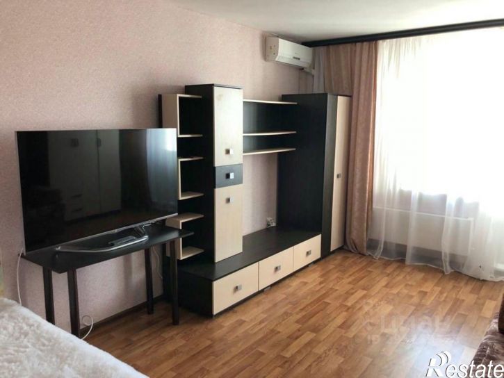 1-комн квартира ул Героев-Разведчиков, 32,  д. 32