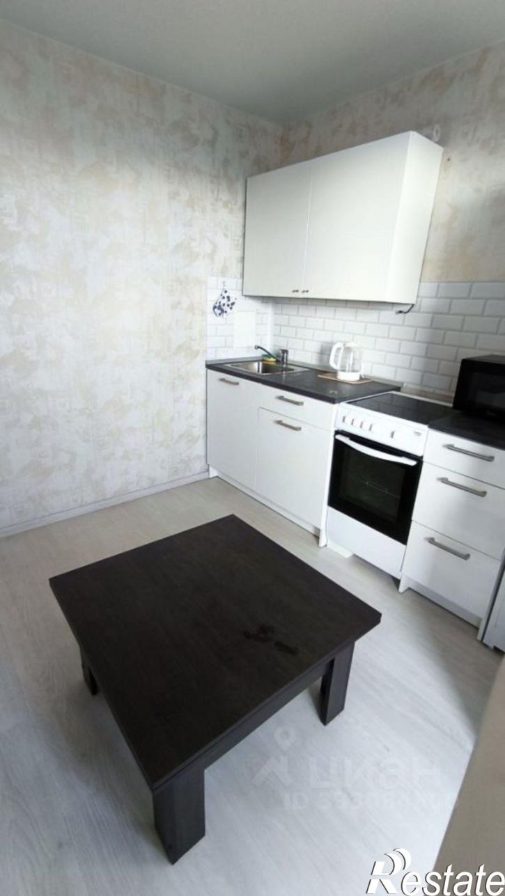 1-комн квартира ул им. Карякина, 9Б,  д. 9Б