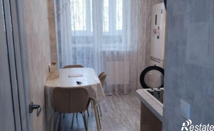 2-комн квартира ул им. Евгении Жигуленко, 13 2,  д. 13 2,  к. 2