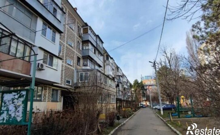 2-комн квартира ул им. Атарбекова, 11,  д. 11