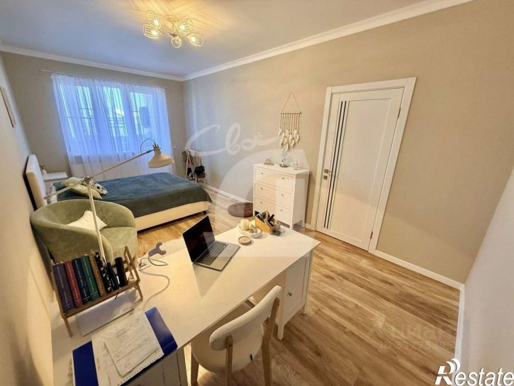 2-комн квартира б-р им. Клары Лучко, 12,  д. 12