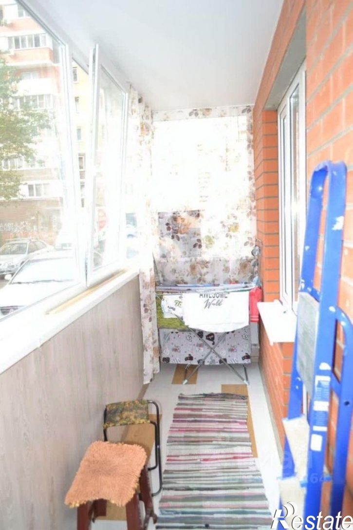 2-комн квартира пр-кт им. писателя Знаменского, 9 4,  д. 9 4,  к. 4
