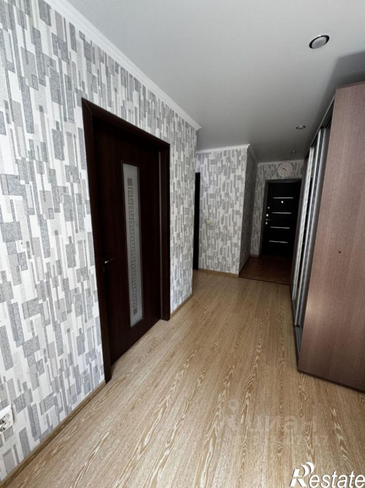 2-комн квартира ул Гидростроителей, 57,  д. 57