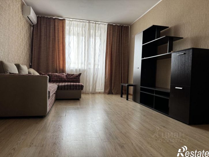 3-комн квартира ул им. Дзержинского, 54/13,  д. 54/13