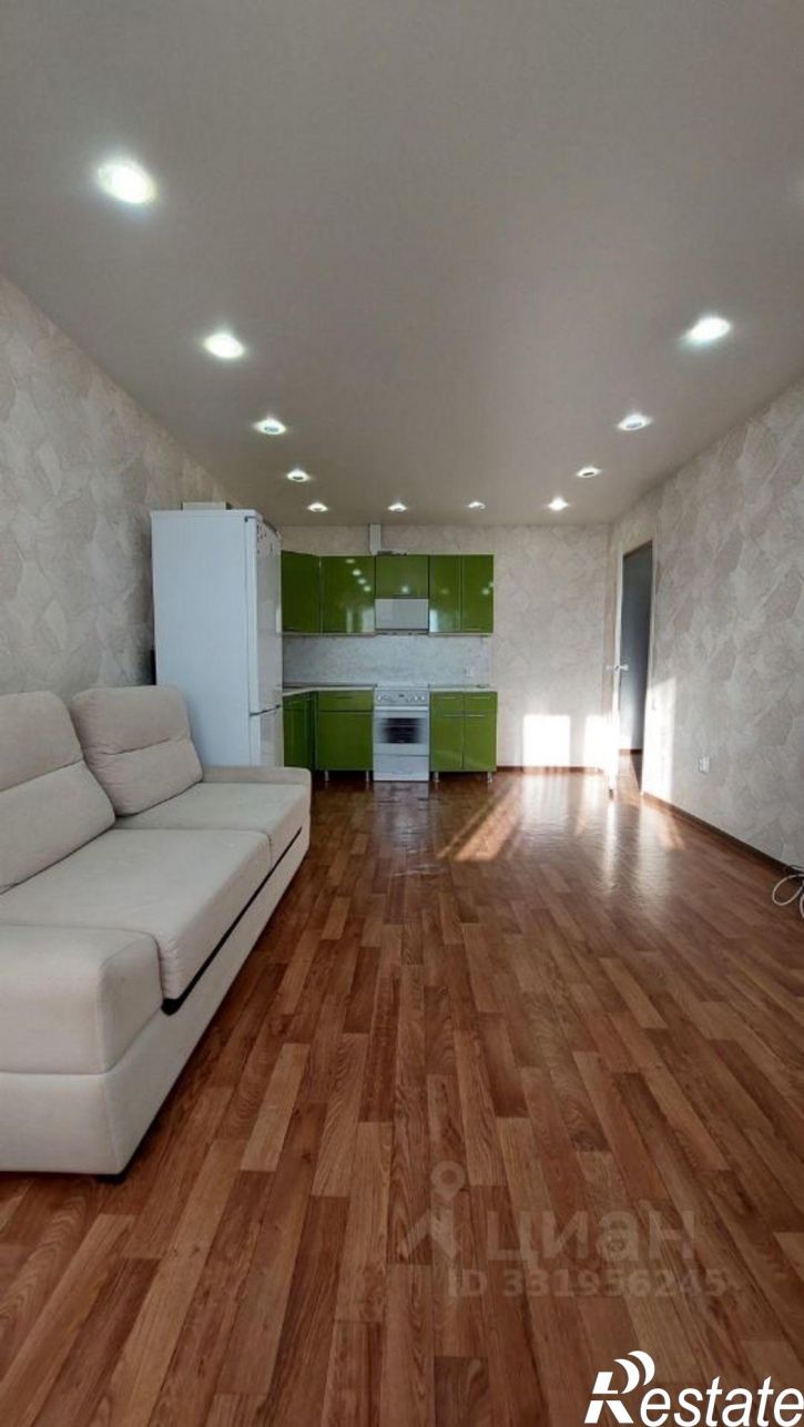 1-комн квартира ул Героев-Разведчиков, 32,  д. 32