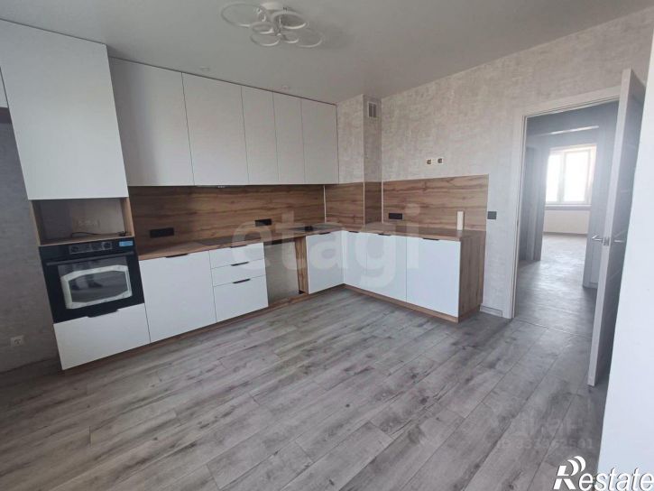 3-комн квартира ул им. Виктора Нарыкова, 6 1,  д. 6 1,  к. 1
