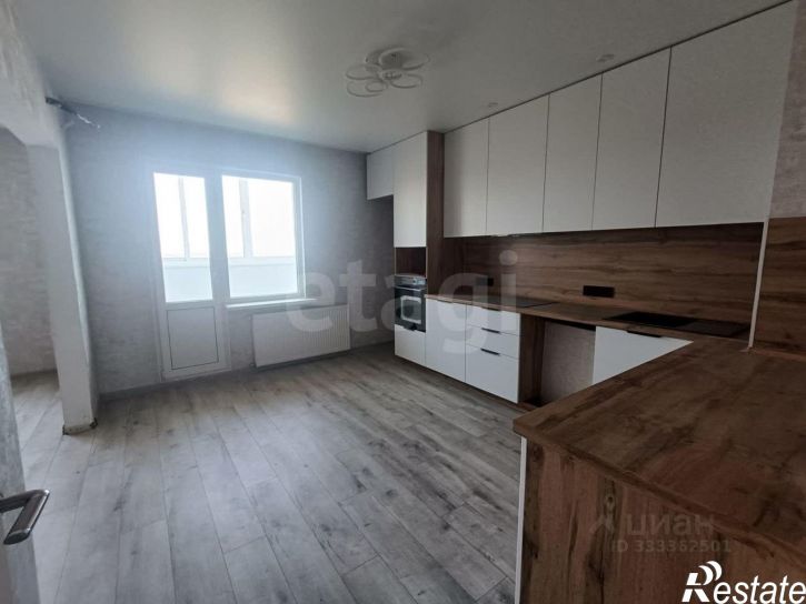 3-комн квартира ул им. Виктора Нарыкова, 6 1,  д. 6 1,  к. 1