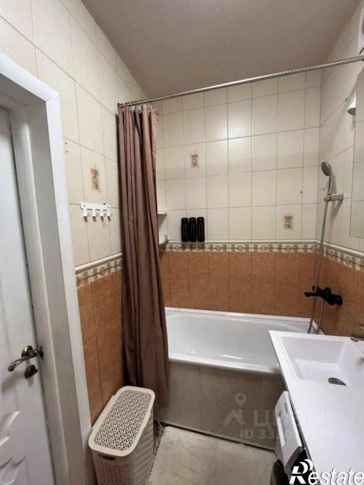 2-комн квартира Топольковый пер, 13,  д. 13