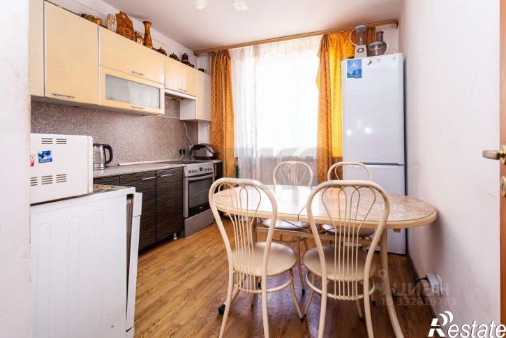 3-комн квартира ул им. Калинина, 350/4,  д. 350/4