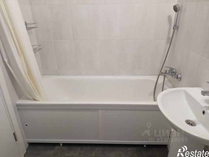 1-комн квартира ул им. Карякина, 5 3,  д. 5 3,  к. 3
