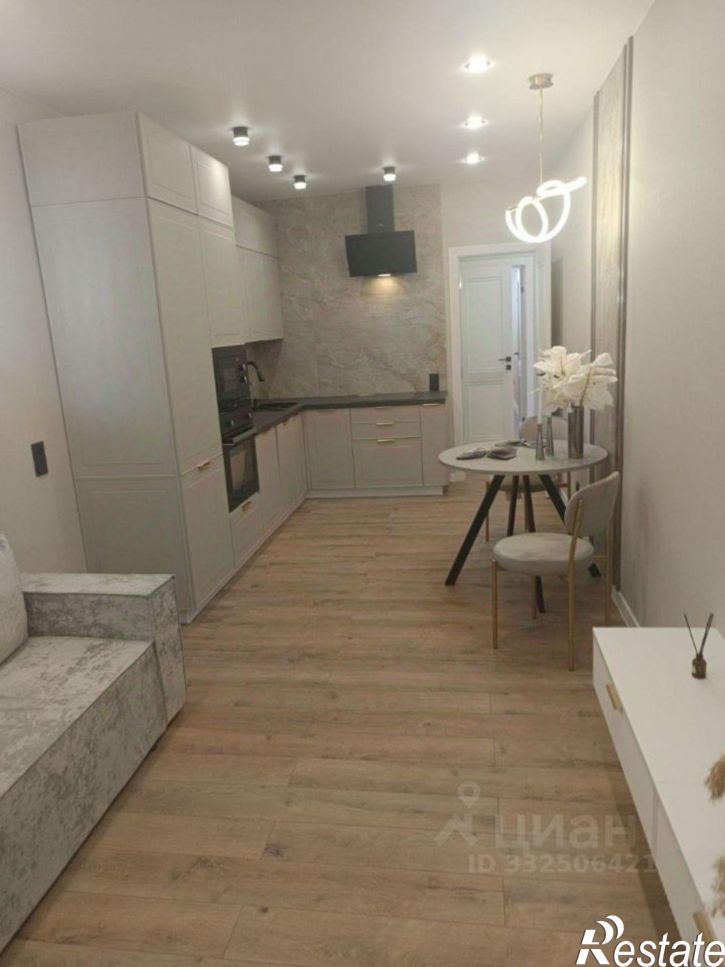 2-комн квартира ул им. Героя Георгия Бочарникова, 14/1,  д. 14/1