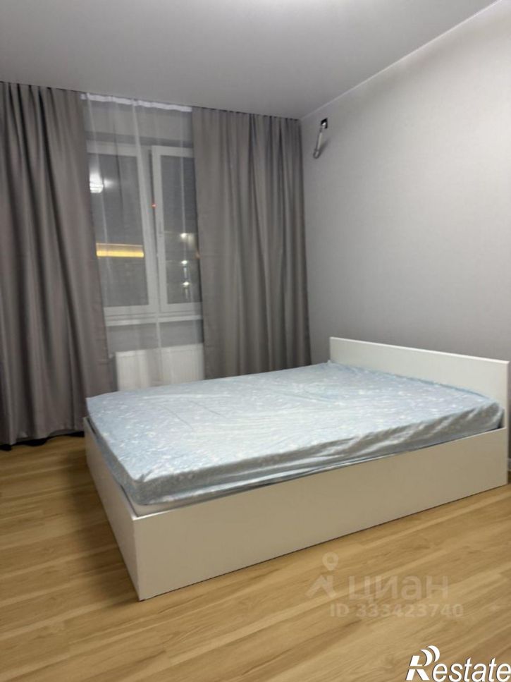 2-комн квартира ул им. Цезаря Куникова, 24 1,  д. 24 1,  к. 1