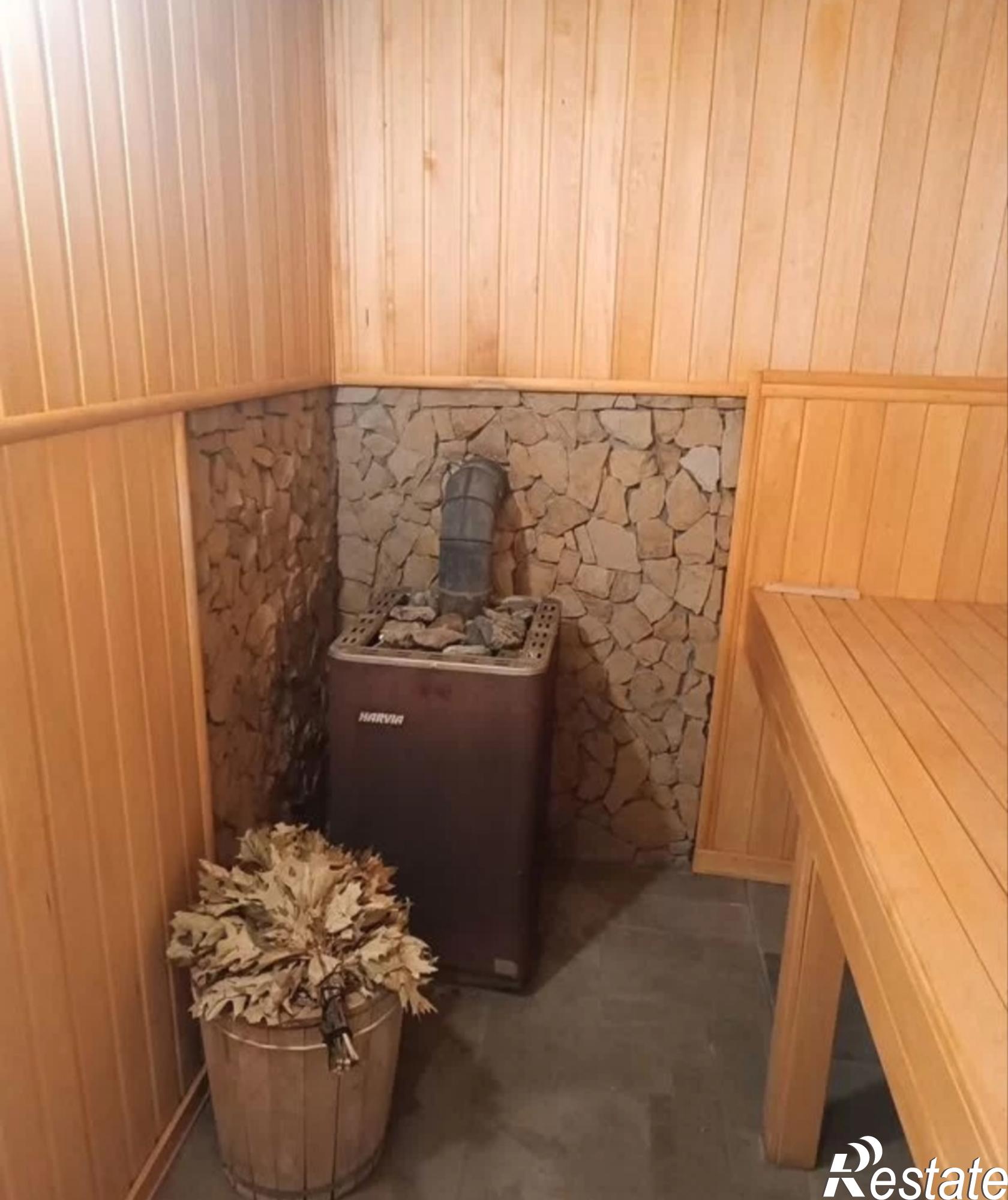 Купить дачу, дом, коттедж за 26 000 000 рублей на улица Авиаторов