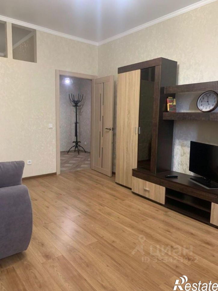 1-комн квартира ул им. Суворова, 53,  д. 53