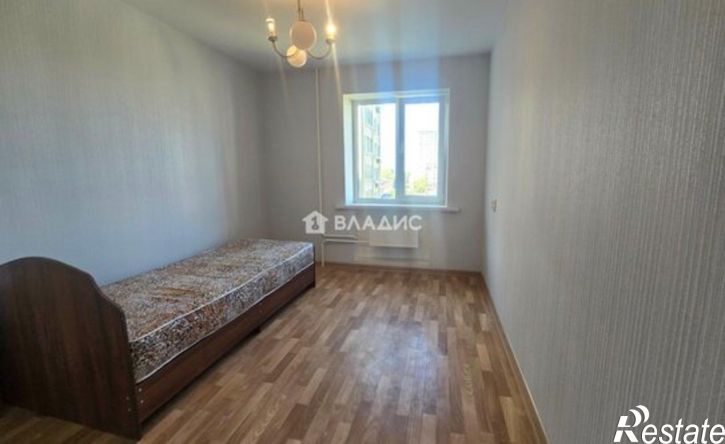 2-комн квартира ул им. 40-летия Победы, 33/1,  д. 33/1