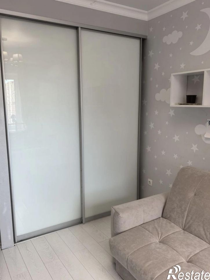 3-комн квартира улица им. Героя Яцкова И.В., 15к1