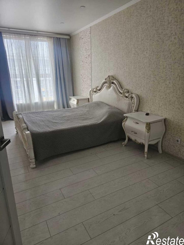1-комн квартира Красная улица, 176