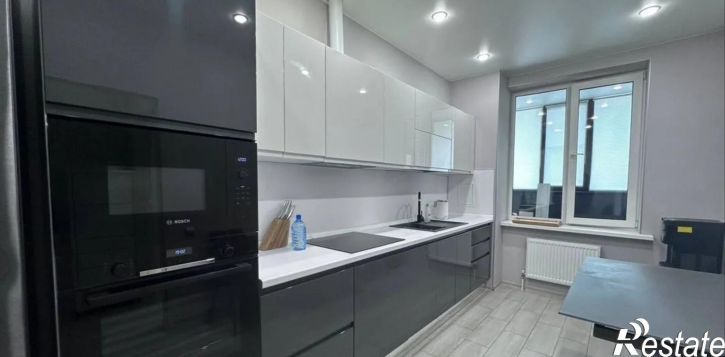 1-комн квартира улица Селезнёва, 4/15к2