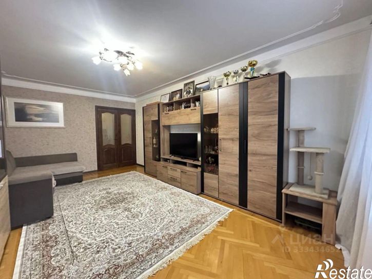 4-комн квартира ул Уральская, 202,  д. 202