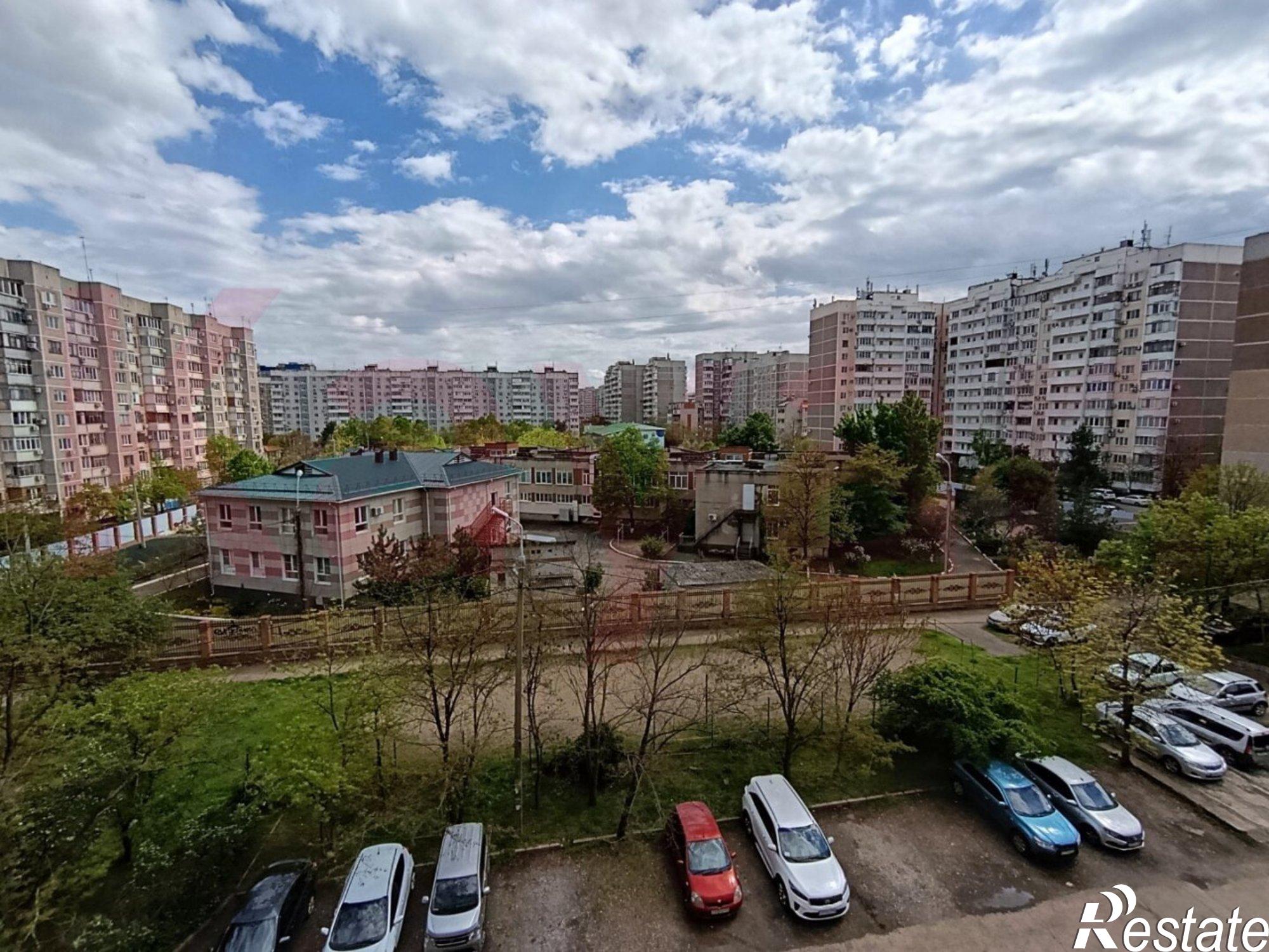 Сдать квартиру за 27 000 рублей на им. Думенко ул.
