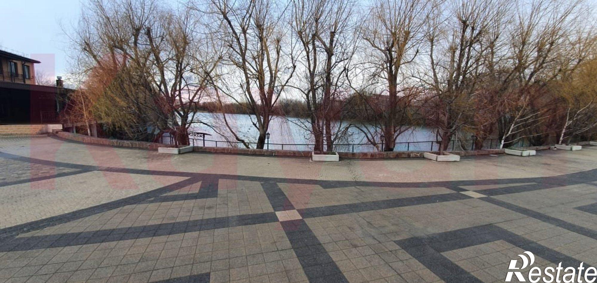 Купить складское помещение за 500 000 000 рублей на 4-й Воронежский проезд