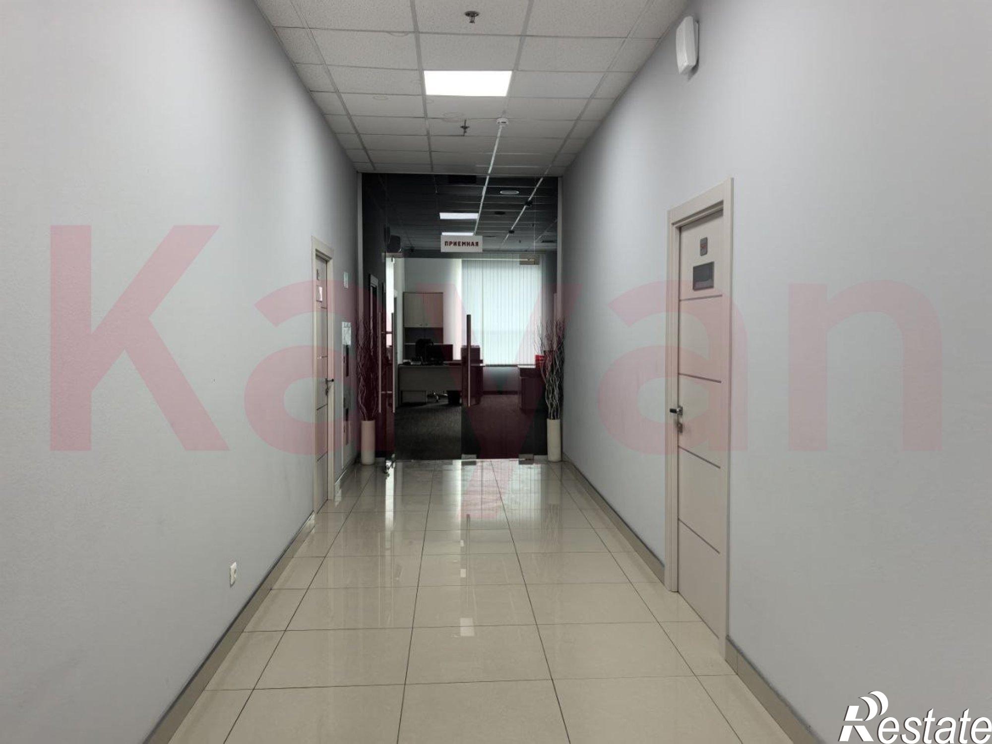 Купить офис, помещение под офис за 230 000 000 рублей на Красных Партизан ул.