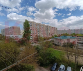 1-комн, 40кв м, этаж 5/10 им. Думенко ул.