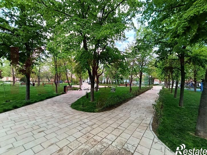 1-комн квартира им. Думенко ул.