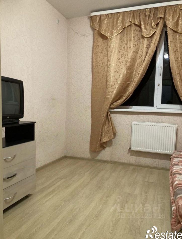 2-комн квартира ул им. Есенина, 110,  д. 110