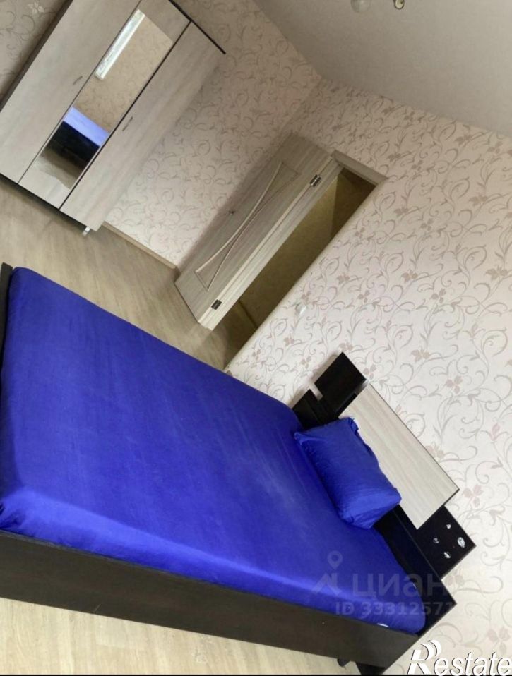 2-комн квартира ул им. Есенина, 110,  д. 110
