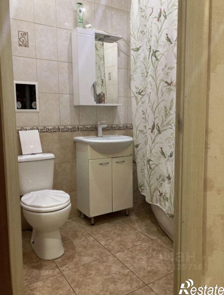 2-комн квартира ул им. Есенина, 110,  д. 110