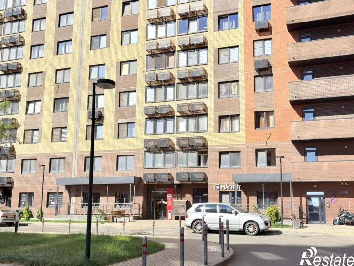 1-комн квартира ул им. Владимира Жириновского, 1 4,  д. 1 4,  к. 4