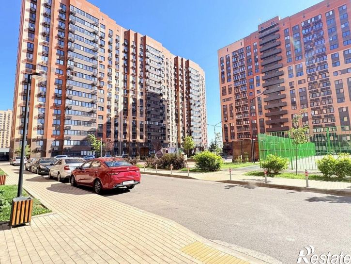 1-комн квартира ул им. Владимира Жириновского, 1 4,  д. 1 4,  к. 4
