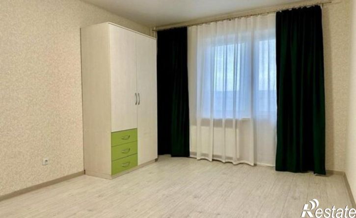 3-комн квартира ул им. Героя Советского Союза Якова Кобзаря, 3,  д. 3