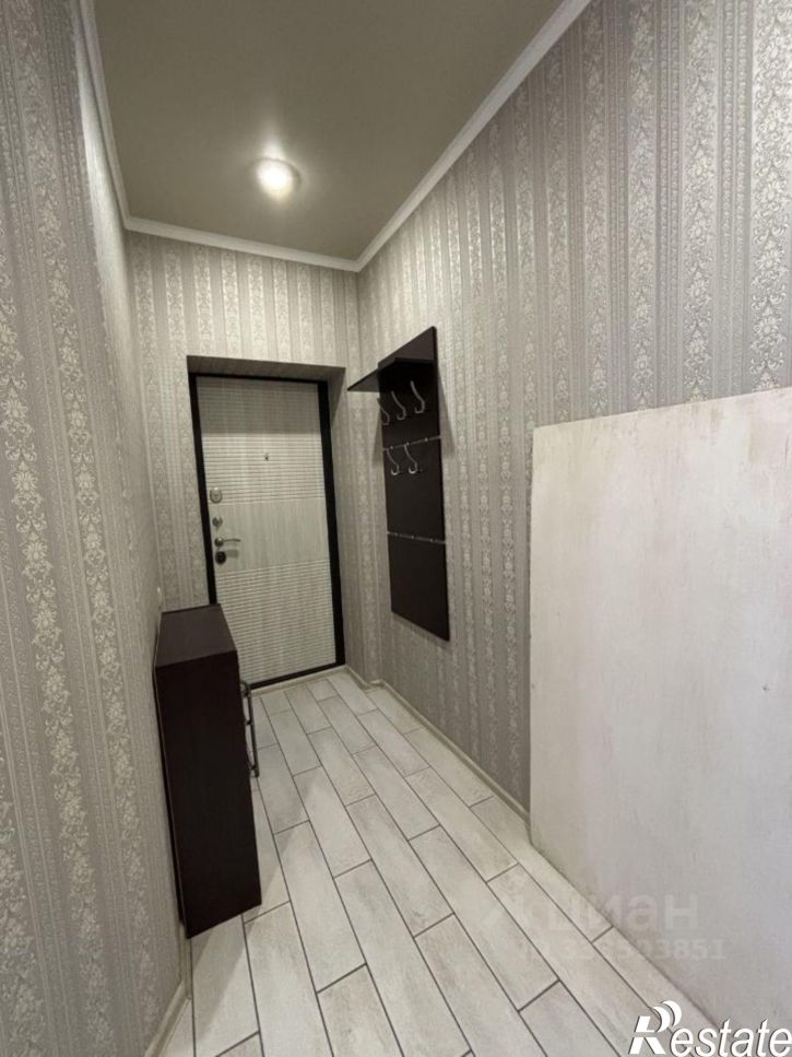 1-комн квартира ул им. Сергея Есенина, 82/4,  д. 82/4