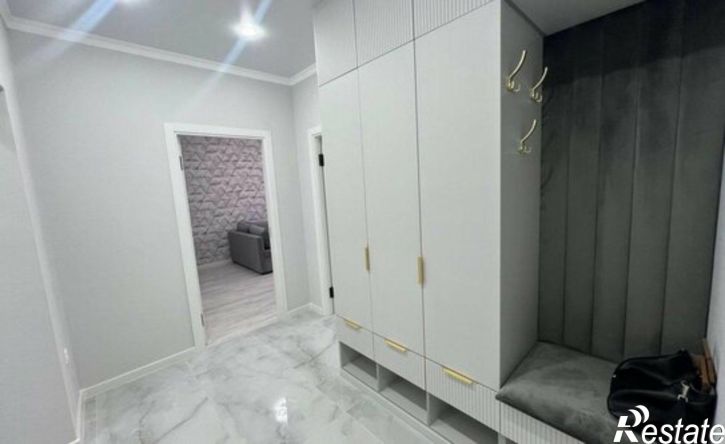 2-комн квартира проспект Писателя Знаменского, 34,  д. 34