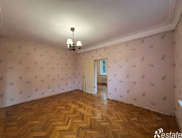4-комн квартира улица 1-я Линия Нефтяников, 6,  д. 6