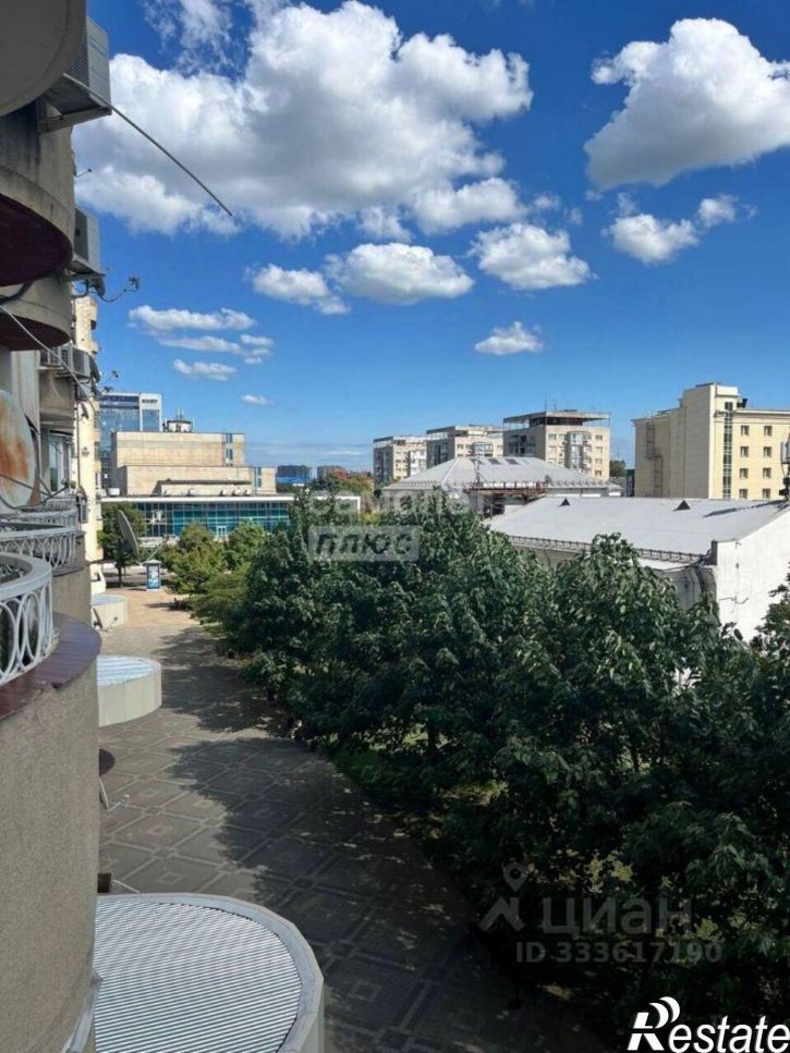 3-комн квартира Рашпилевская улица, 32,  д. 32