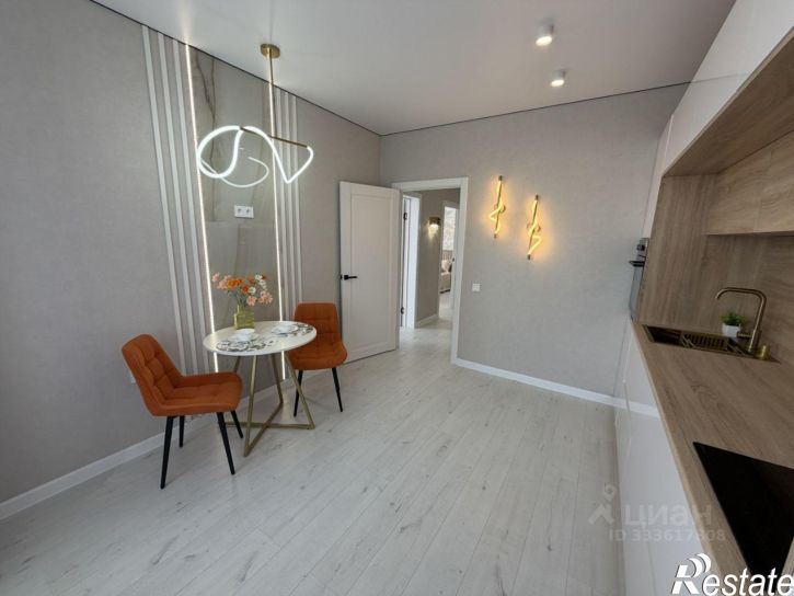 2-комн квартира улица Лётчика Позднякова, 2 к28,  д. 2 к28