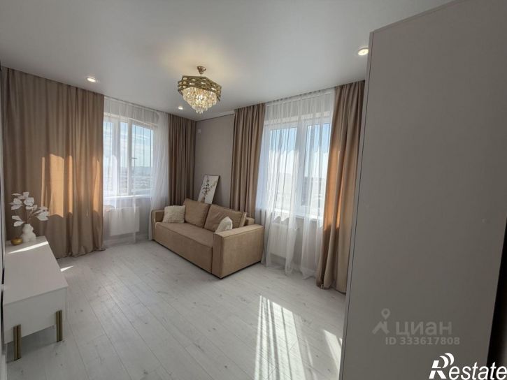 2-комн квартира улица Лётчика Позднякова, 2 к28,  д. 2 к28