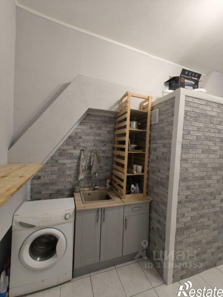1-комн квартира ул им. Есенина, 82/5,  д. 82/5