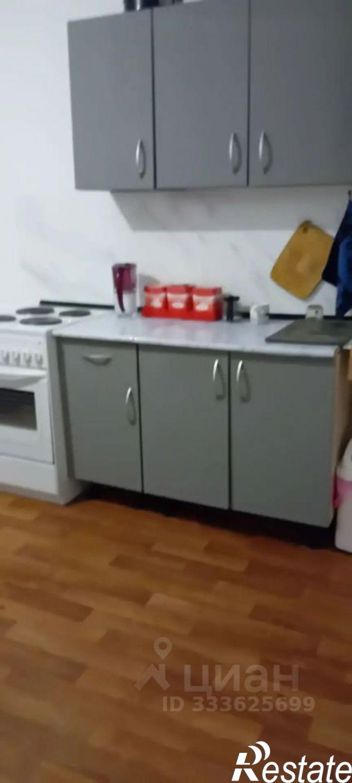 Комната улица Героев-Разведчиков, 28,  д. 28