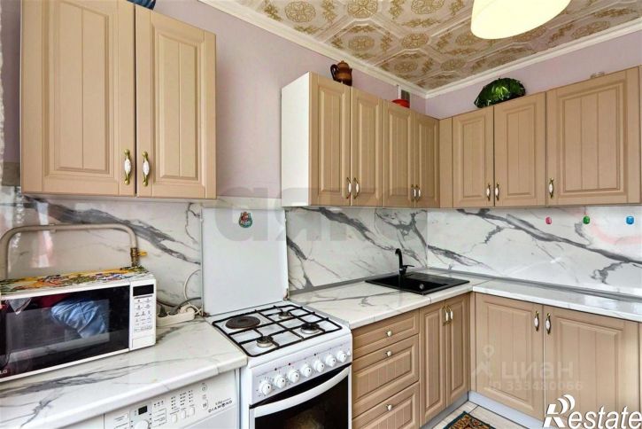 3-комн квартира улица Яна Полуяна, 34,  д. 34