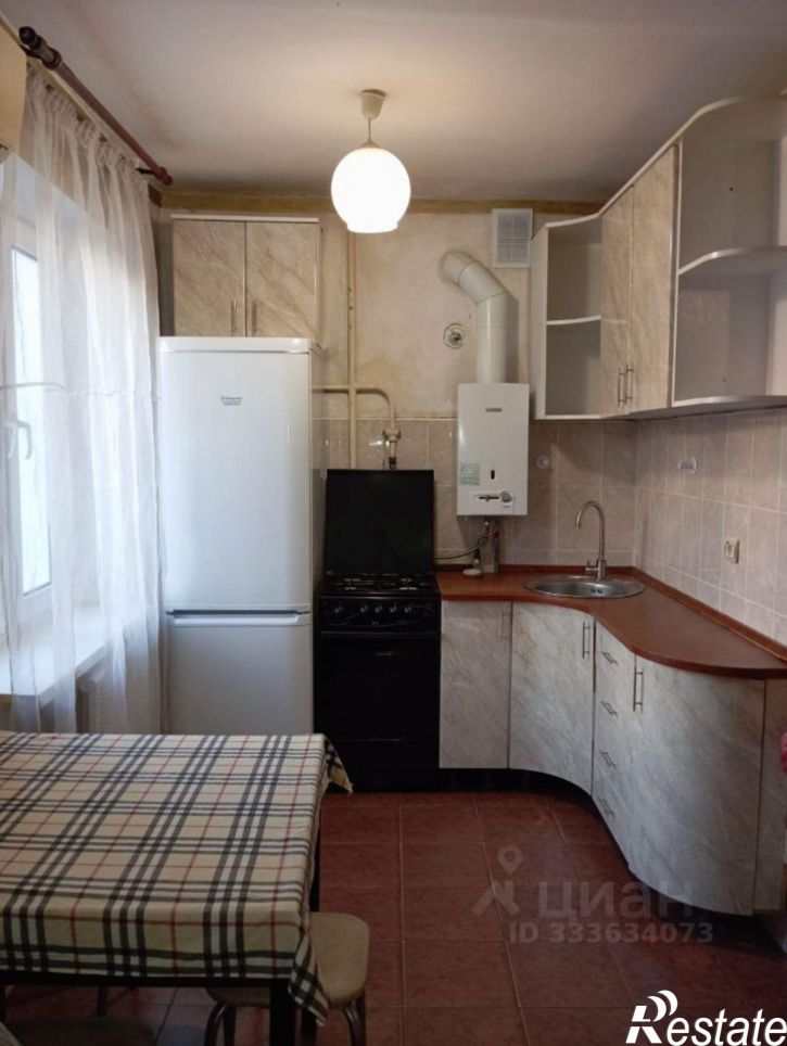 3-комн квартира улица Коммунаров, 229,  д. 229