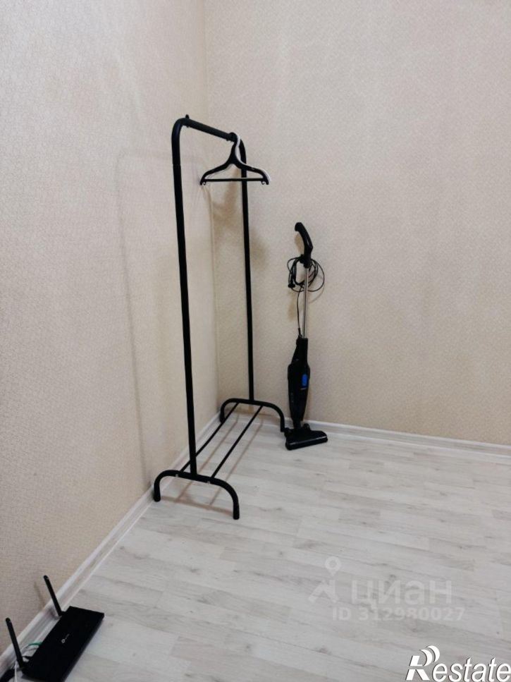 2-комн квартира улица имени Героя Ростовского, 8 к3,  д. 8 к3