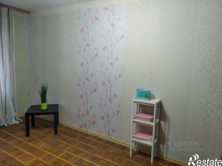 2-комн квартира улица Яна Полуяна, 60,  д. 60