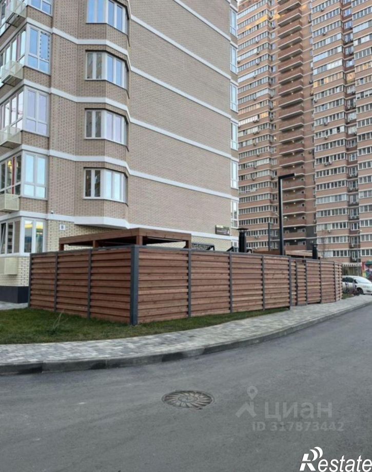 2-комн квартира улица Героя Георгия Бочарникова, 4 к1,  д. 4 к1