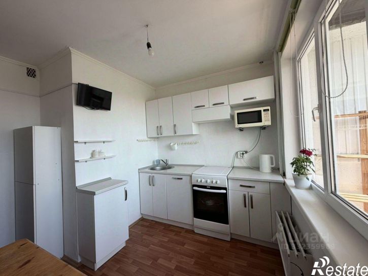 2-комн квартира улица 70 лет Октября, 32,  д. 32